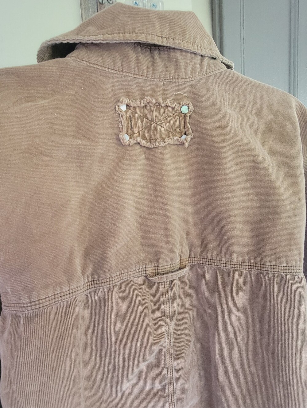 We The Free People Baby Cord Brown Corduroy Button-Down Shirt Top Shacket - Picture 8 of 14